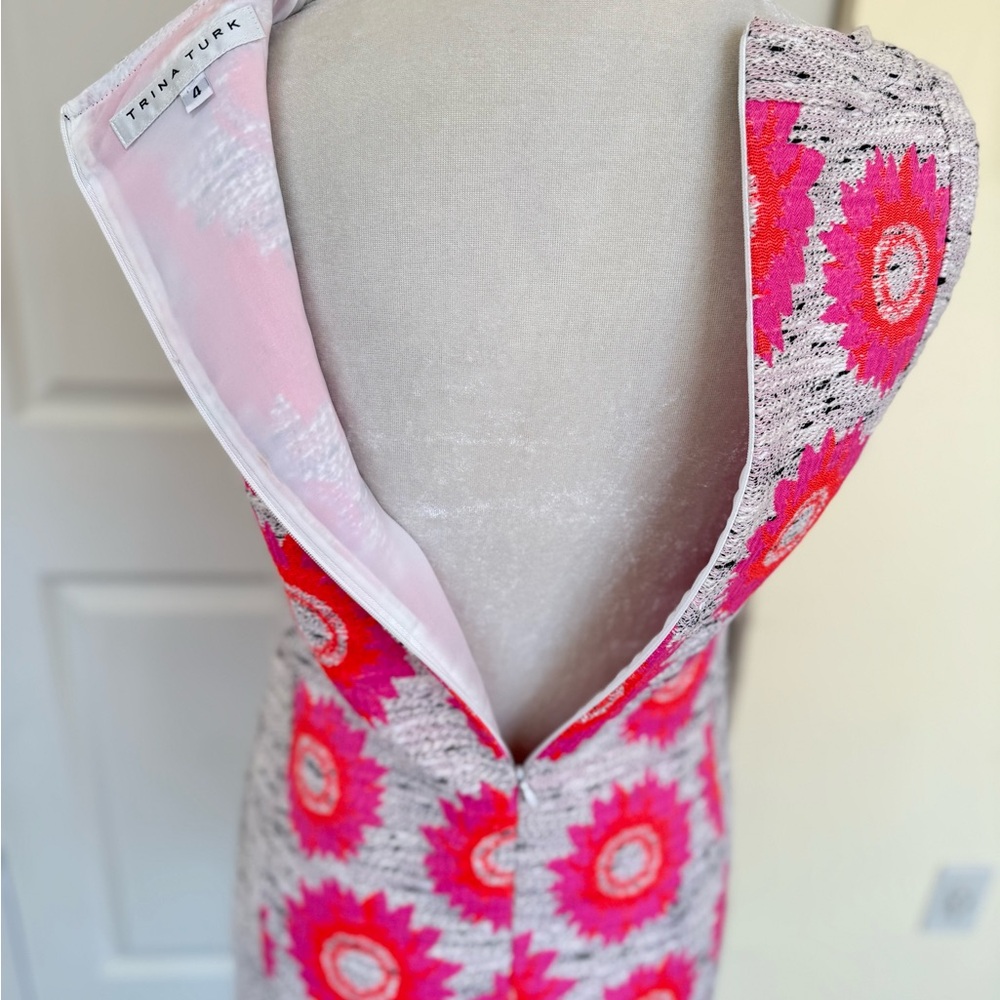 Trina Turk Pink Floral Sleeveless Shift Dress - Picture 6 of 10